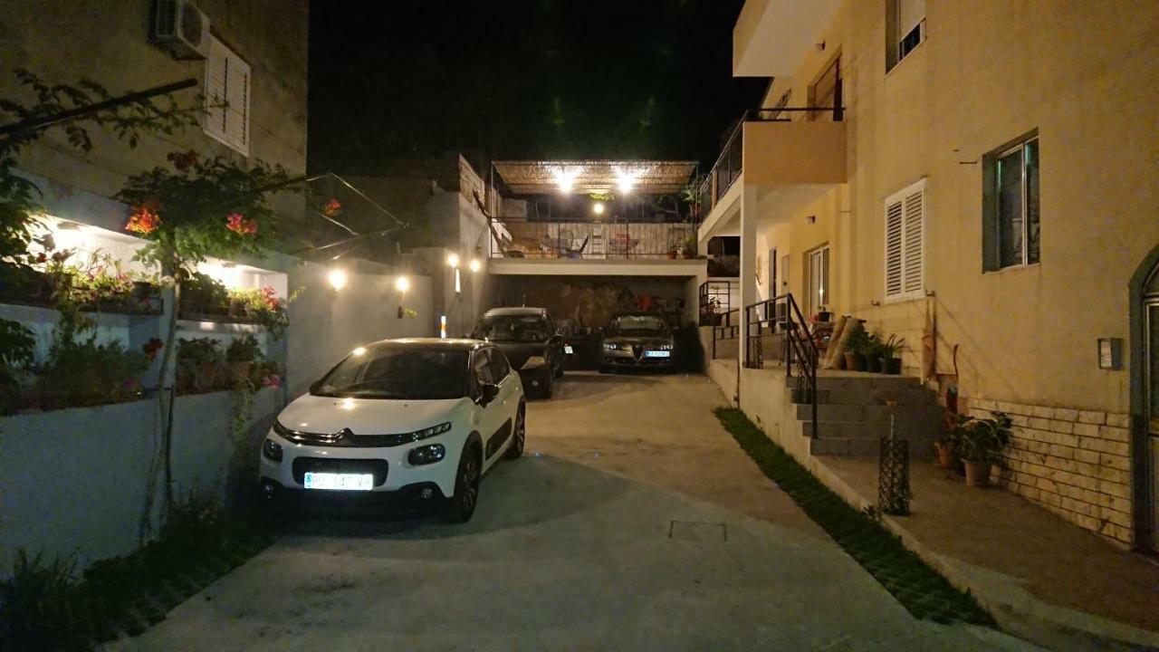 Apartment Lid Omiš Exteriör bild