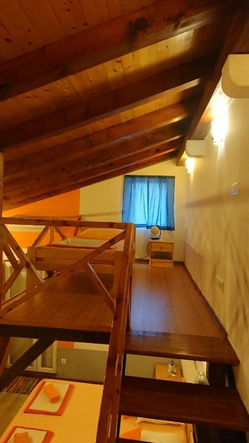 Apartment Lid Omiš Exteriör bild